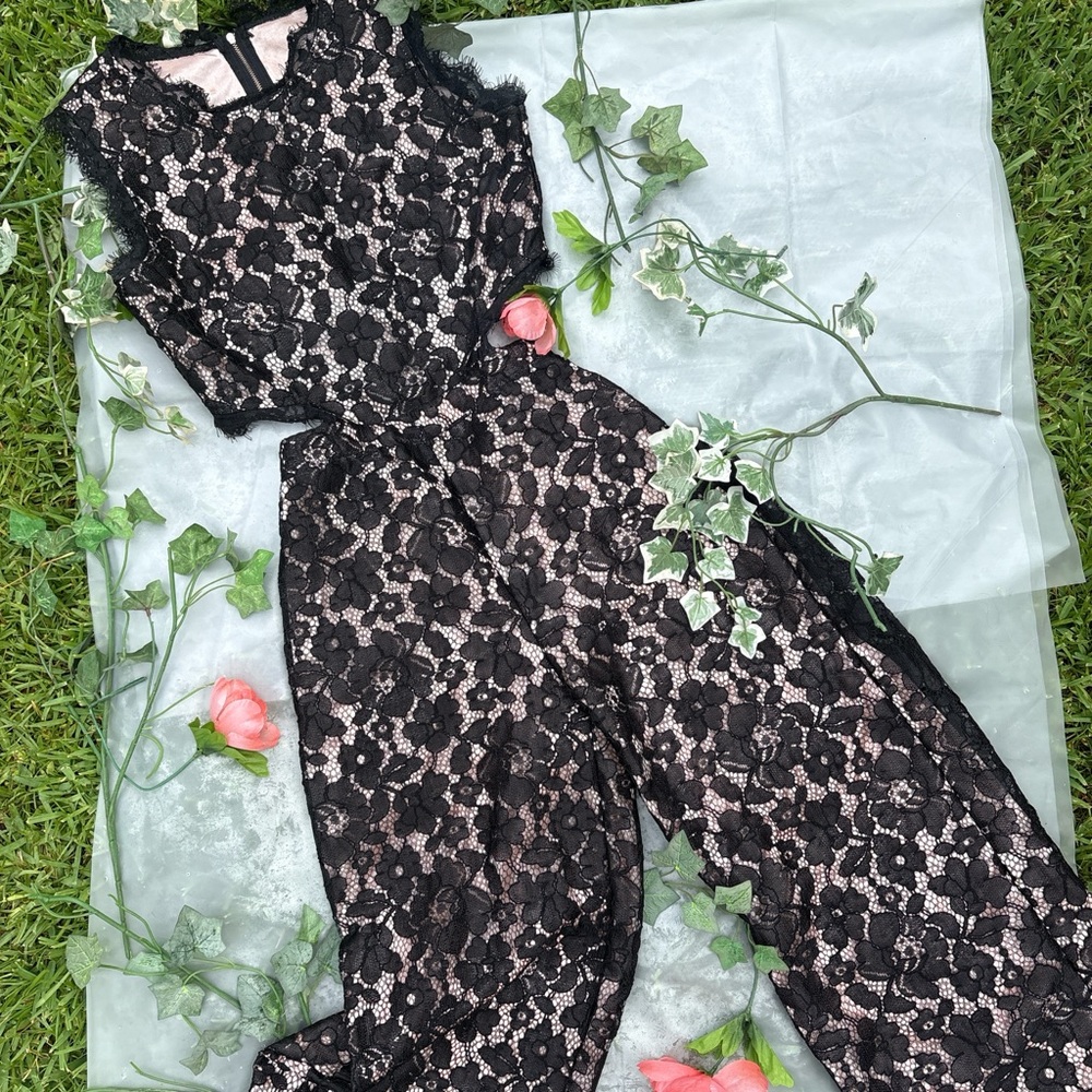Elegant Black Lace Jumpsuit
